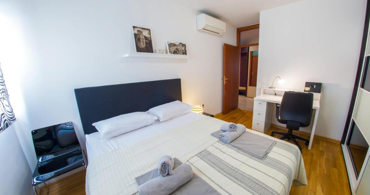 Apartment R Luxor With Parking Garage โมสตาร์ ภายนอก รูปภาพ